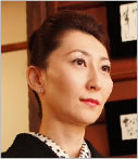 高岡　亜衣さん